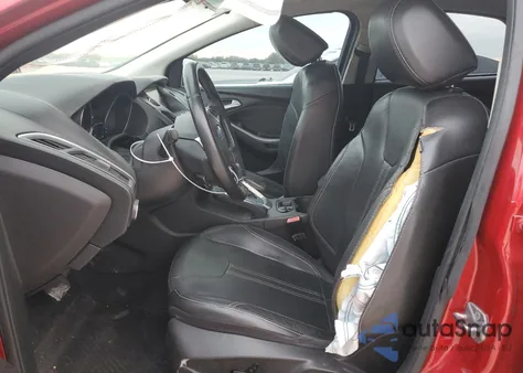 2012 Ford Focus Titanium из США, поврежденный, VIN 1FAHP3N20CL416150